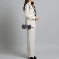 Pre Owned حقيبة كروس بودي برادا إسبلاناد سيتي جلد سافيانو أسود