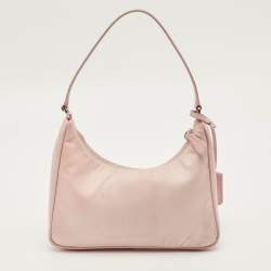 Pre Owned حقيبة كتف برادا "ري-إيديشن 2005" جلد سافيانو ونايلون أسود