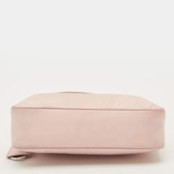 Pre Owned حقيبة كتف برادا "ري-إيديشن 2005" جلد سافيانو ونايلون أسود