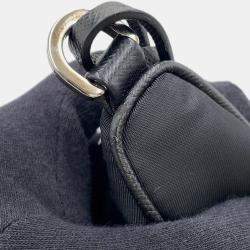 Pre Owned حقيبة كتف برادا نايلون أسود نايلون معاد إنتاجها 2005