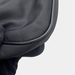 Pre Owned حقيبة كتف برادا نايلون أسود نايلون معاد إنتاجها 2005