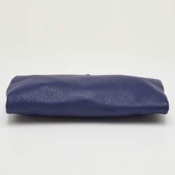 مملوكة مسبقًا Prada Blue Daino Leather Wristlet  Pouch