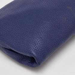 مملوكة مسبقًا Prada Blue Daino Leather Wristlet  Pouch