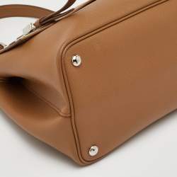 Pre Owned حقيبة برادا بمقبض قلاب جلد بيج بزر دوار