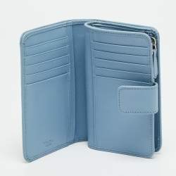 مملوكة مسبقًا محفظة برادا لامبو جلد سافيانو أزرق فاتح صغيرة الحجم