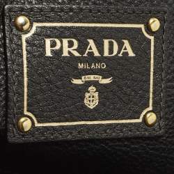 مملوكة مسبقًا Prada Double Zip Black Vitello Daino Leather Tote