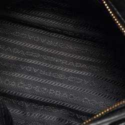 مملوكة مسبقًا Prada Bonnie Black Leather Crossbody Bag