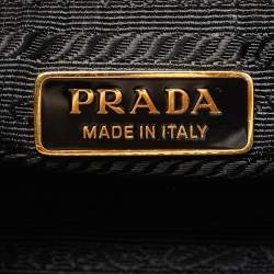 مملوكة مسبقًا Prada Bonnie Black Leather Crossbody Bag