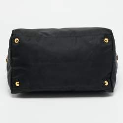 مملوكة مسبقًا Prada Black Nylon and Saffiano Leather Zip Satchel