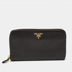 Pre Owned Prada Black Saffiano Leather Zip Around Wallet