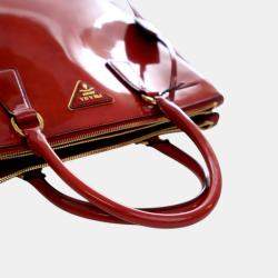 Pre Owned Prada Red Medium Spazzolato Galleria Double Zip Satchel