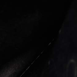 Pre Owned حقيبة يد برادا مقبض مزدوج متوسطة جلد كور سافيانوا سوداء