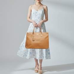 Pre Owned Prada Double Zip Executive Extra Large Brown Saffiano Leather Tote