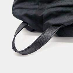 مملوكة مسبقًا Prada Black, Green, Navy Blue Nylon One Pocket Backpack