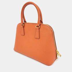 مملوكة مسبقًا حقيبة يد وبرادا جلد سافانو لوكس برتقالي للكتف