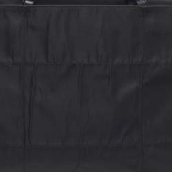 مملوكة مسبقًا Prada Black Nylon Chain Links Tote