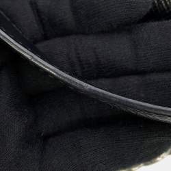 Pre Owned حقيبة كتف برادا سلسلة شعار جلد سافيانو جلد أسود