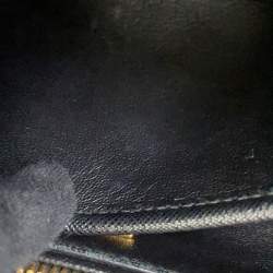 مملوكة مسبقًا حقيبة برادا جاليريا دبابيس جلد سافيانو أسود بحجم صغير متعددة الاستخدامات