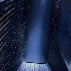 مملوكة مسبقًا حقيبة يد توتس برادا مثلث شعار جلد أسود