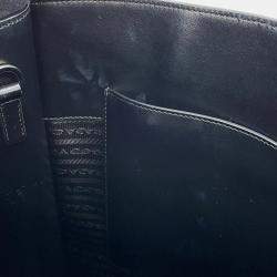 مملوكة مسبقًا حقيبة يد توتس برادا مثلث شعار جلد أسود