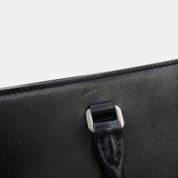 مملوكة مسبقًا حقيبة يد توتس برادا مثلث شعار جلد أسود