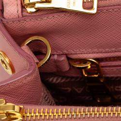 Pre Owned حقيبة برادا غاليريا صغيرة جلد فاخرة سافيانيو وردي سحاب مزدوج