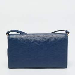 مملوكة مسبقًا Prada Navy Blue Vitello Move Leather Wallet On Chain