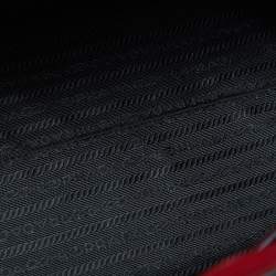 Pre Owned حقيبة يد برادا جلد سافيانو فاخر أحمر