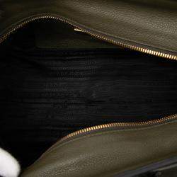 Pre Owned Prada Green Vitello Daino Zip Top Convertible Tote