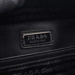 مملوكة مسبقًا Prada Prada Shoulder Bag Leather Black