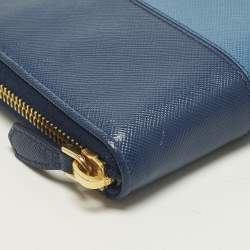 مملوكة مسبقًا محفظة برادا جلد سافيانو رمادية ثنائية اللون بسحاب محيط