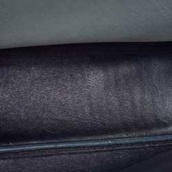 مملوكة مسبقًا حقيبة يد توتس برادا جلد سافيانو كيور أوف وايت كبيرة بيدين