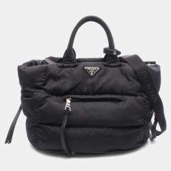 مملوكة مسبقًا Prada Tote Bag Nylon And Leather Black