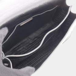 مملوكة مسبقًا حقيبة كتف برادا جلد عجل غلاس أسود