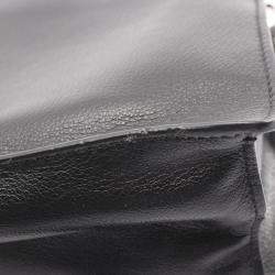 مملوكة مسبقًا حقيبة كتف برادا جلد عجل غلاس أسود