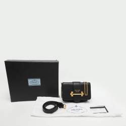 مملوكة مسبقًا حقيبة خصر برادا جلد كاهير أسود