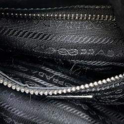 Pre Owned Prada Re-Edition 2002 Moon Bag Handbag Black Nylon Leather