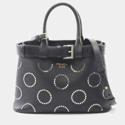 مملوكة مسبقًا Prada Soft Grain Vite Buckle Tote Bag Leather Black
