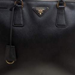 Pre Owned Prada Black Saffiano Lux Leather Large Double Zip Tote