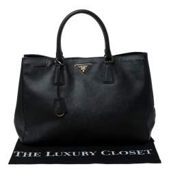 Pre Owned Prada Black Saffiano Lux Leather Large Gardener's Tote