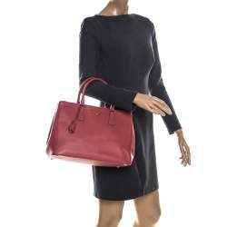 Pre Owned Prada Pink Saffiano Leather Medium Double Zip Tote