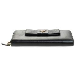 Pre Owned Prada Black Saffiano Lux Leather Bow Zip Around Wallet 