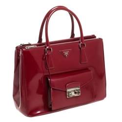 Pre Owned Prada Red Patent Leather Front Pocket Double Zip Lux Tote