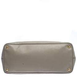 Pre Owned Prada Beige Leather Executive Double Zip Tote