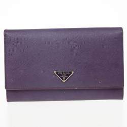 Pre Owned Prada Saffiano Triangle Continental Flap Wallet