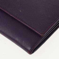 Pre Owned Prada Saffiano Triangle Continental Flap Wallet