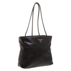 Pre Owned Prada Black Leather Shoulder Bag