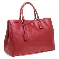 Pre Owned Prada Red Saffiano Lux Leather Large Gardener's Tote