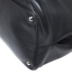 Pre Owned Prada Black Leather Drawstring Bucket Bag