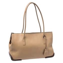 Pre Owned Prada Beige Leather Zipped Tote